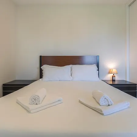 Lovelystay - Trendy 1bdr W/ River View Lisboa