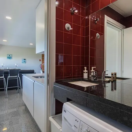 Lovelystay - Trendy 1bdr W/ River View Lisboa